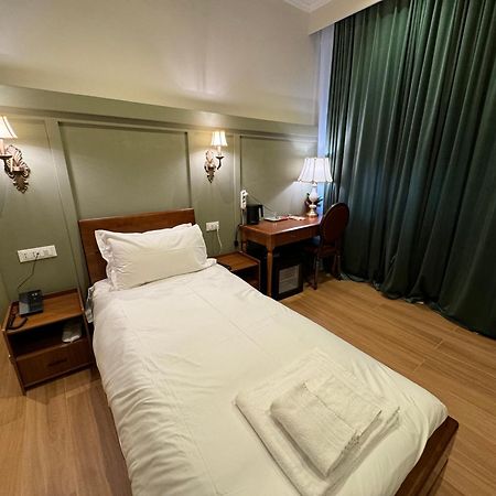 Modi Hotel ลีวอร์โน ภายนอก รูปภาพ