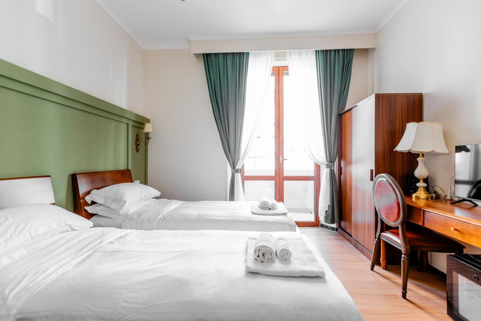 Modi Hotel ลีวอร์โน ภายนอก รูปภาพ
