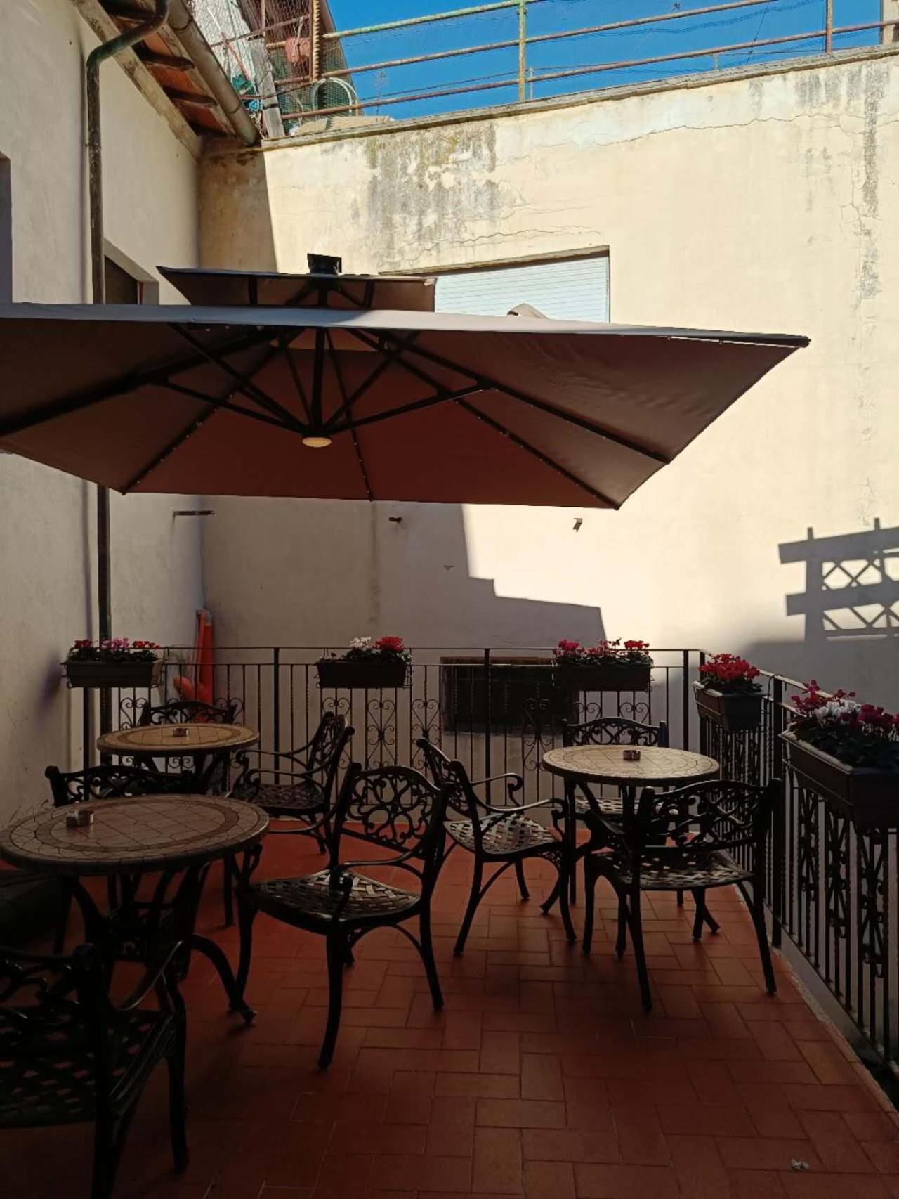 Modi Hotel ลีวอร์โน ภายนอก รูปภาพ