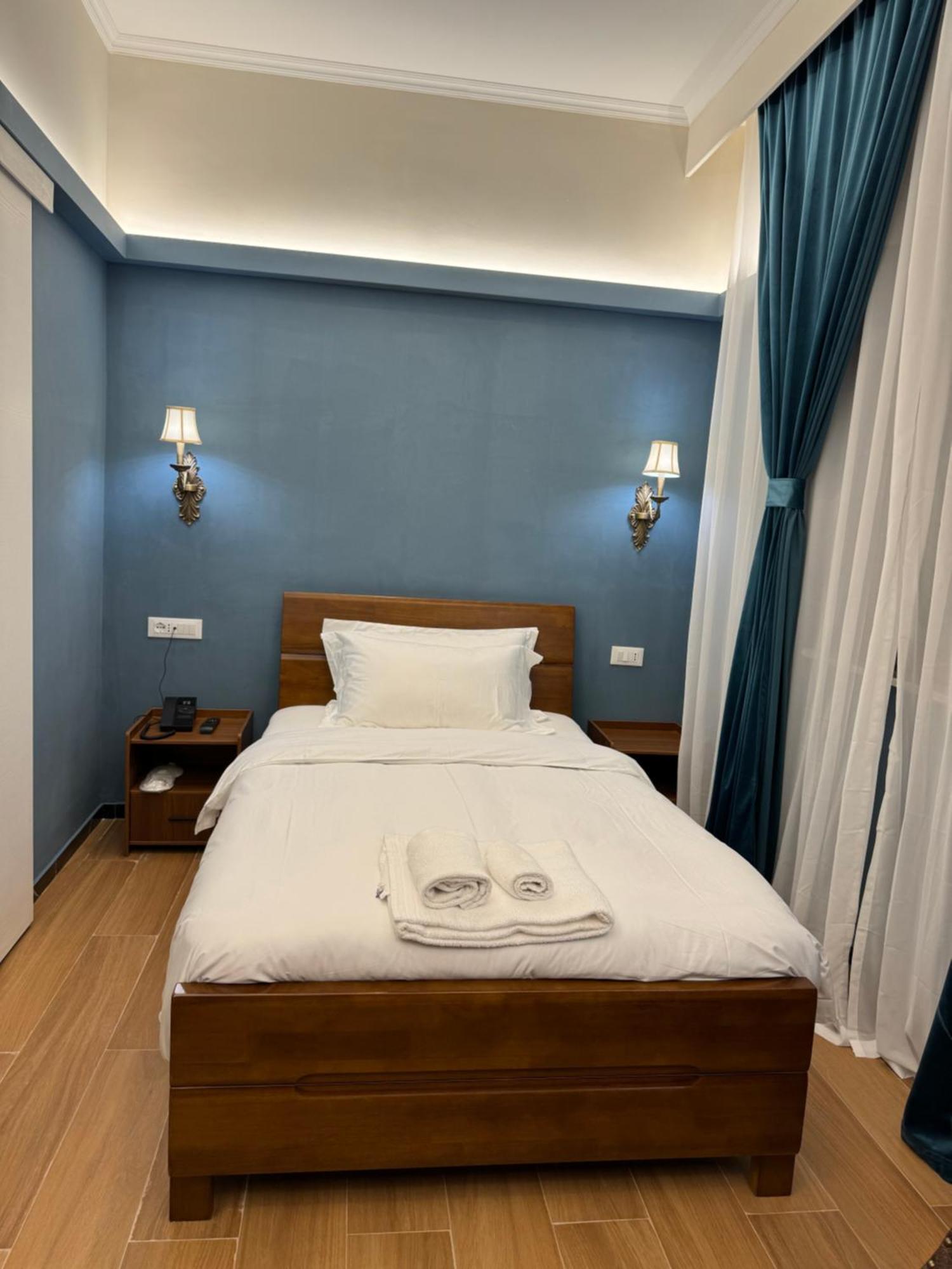 Modi Hotel ลีวอร์โน ภายนอก รูปภาพ